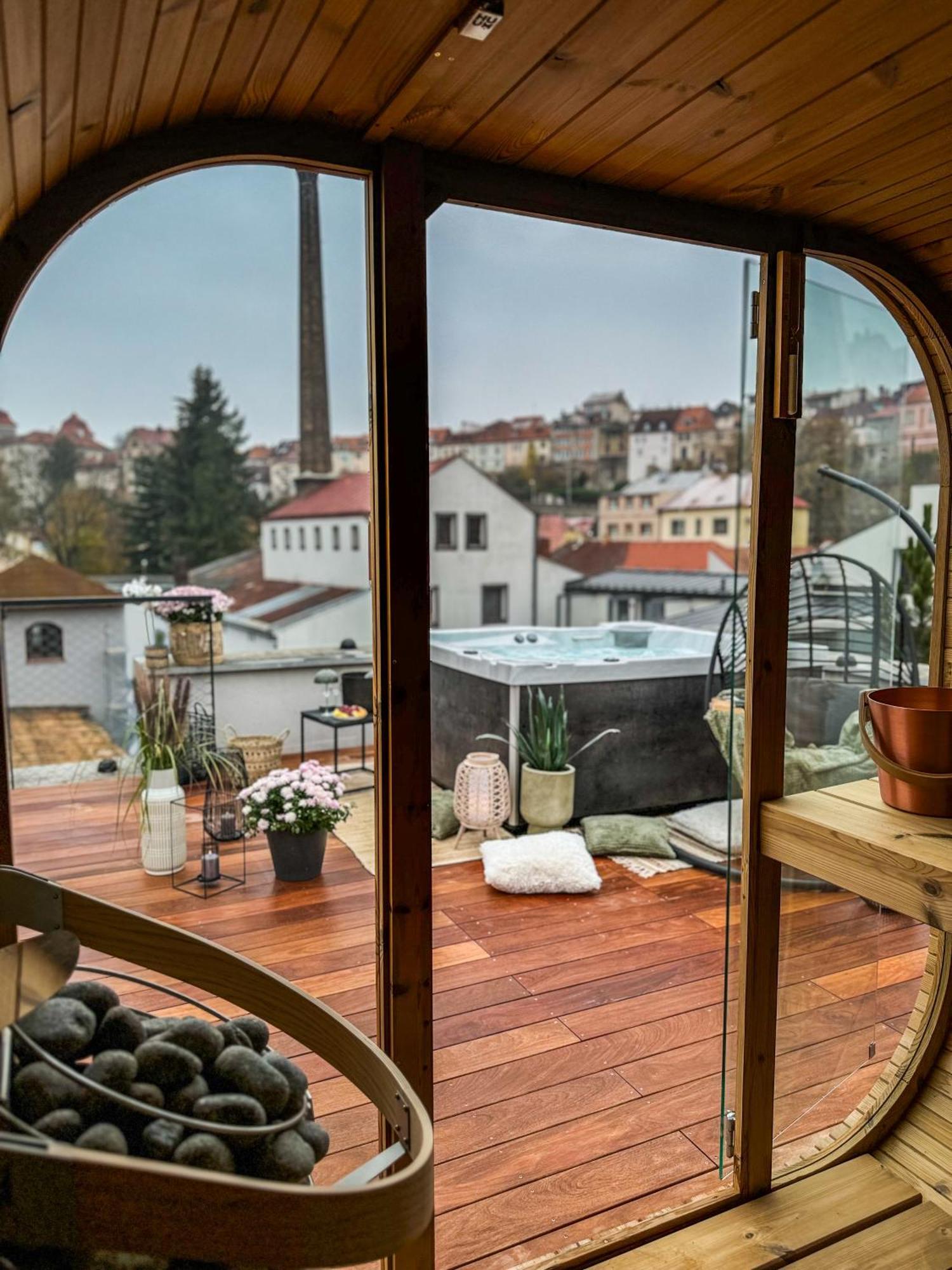 Aparthotel Na Klenici Mladá Boleslav Dış mekan fotoğraf